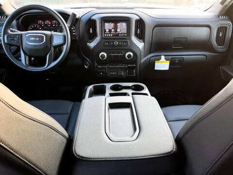 2025 GMC Sierra 2500HD Pro