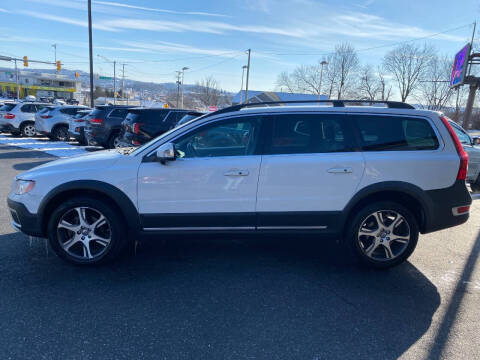 2013 Volvo XC70 T6 Premier Plus