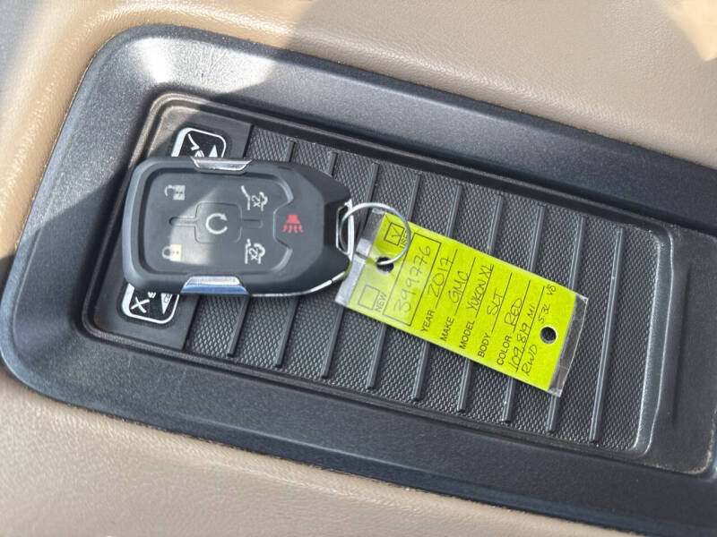 2017 GMC Yukon XL SLT