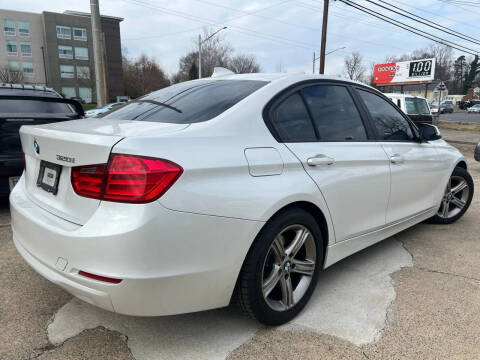 2014 BMW 3 Series 320i