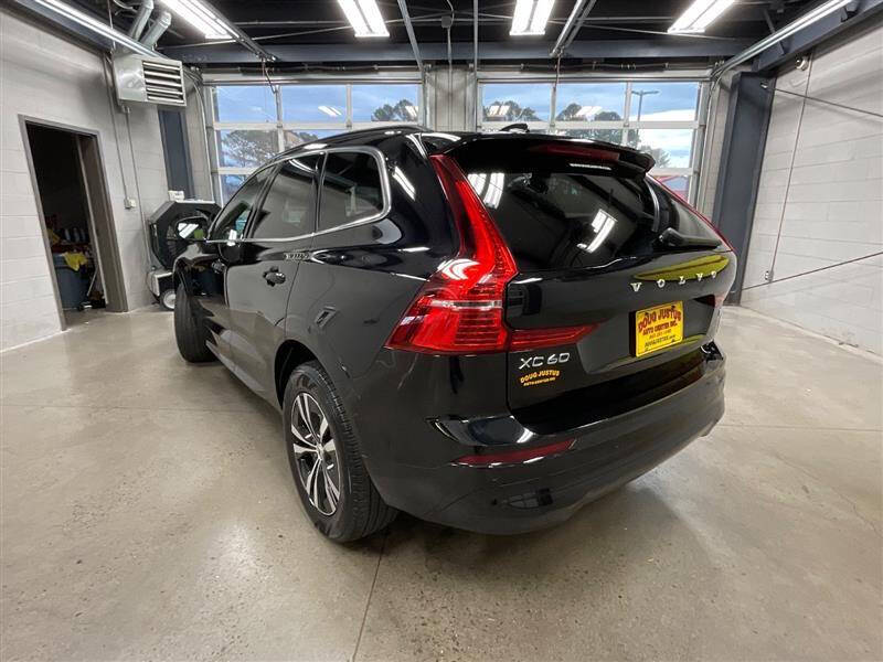 2023 Volvo XC60 B5 Core