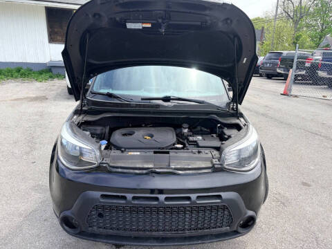 2017 Kia Soul +