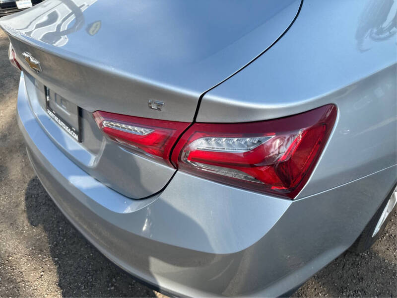 2022 Chevrolet Malibu LT