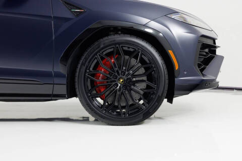 2025 Lamborghini Urus SE