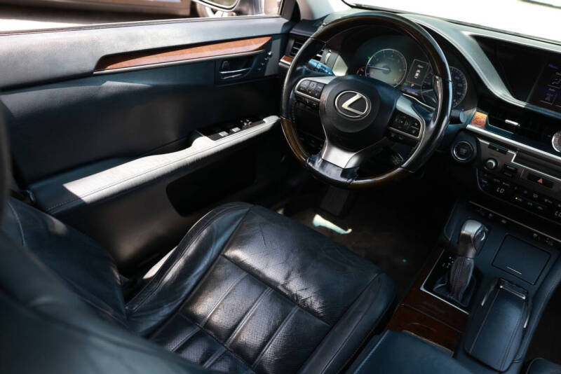 2016 Lexus ES 350