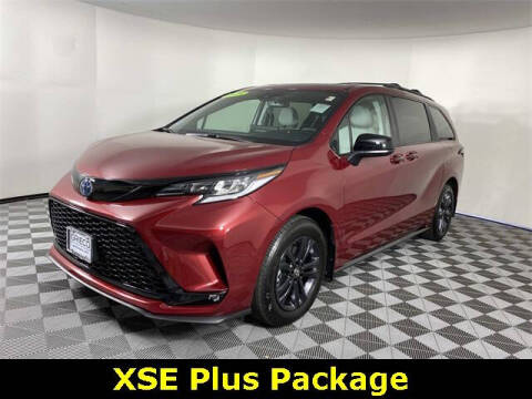 2025 Toyota Sienna XSE 7-Passenger