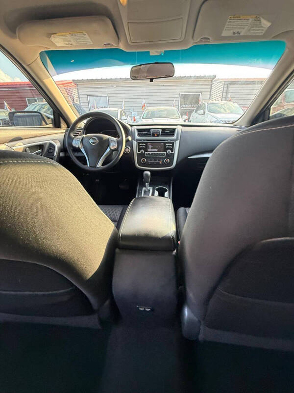 2017 Nissan Altima 2.5 SV