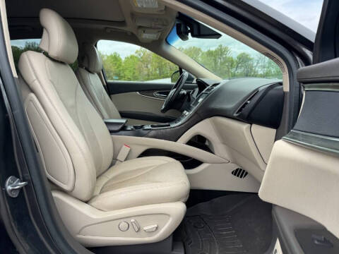 2017 Lincoln MKX Reserve