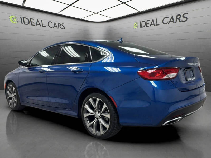 2015 Chrysler 200 C