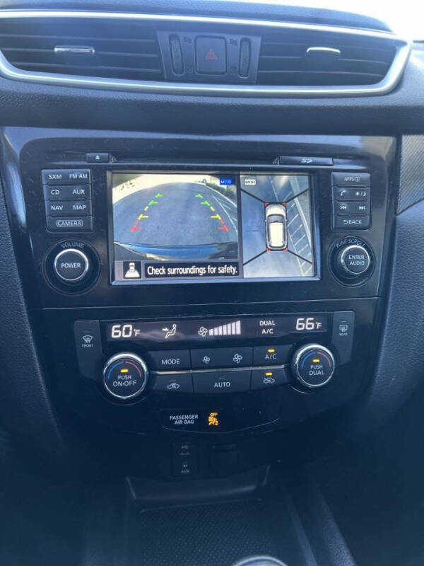 2015 Nissan Rogue SL