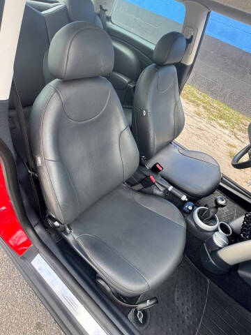 2004 MINI Cooper