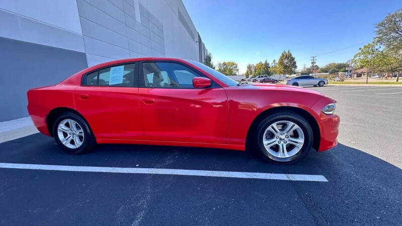 2019 Dodge Charger SXT