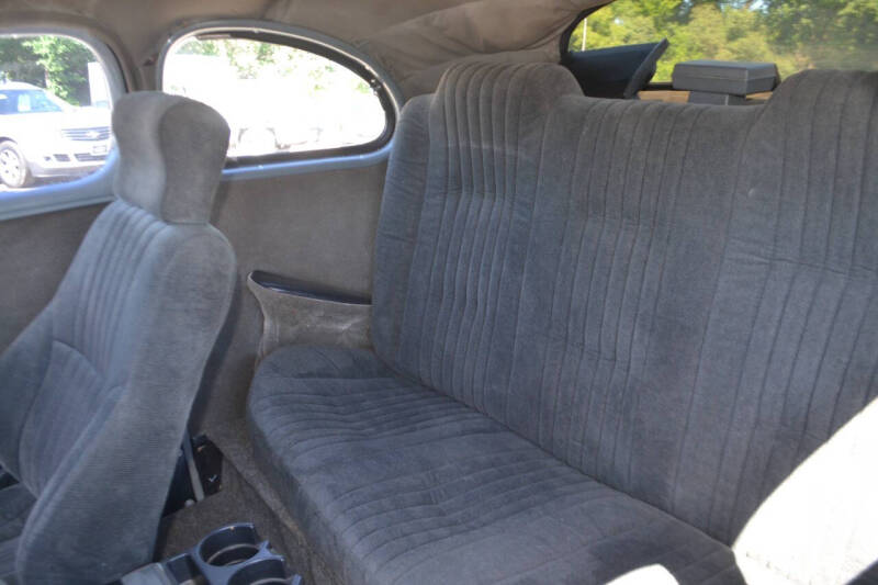 1946 Ford Super Deluxe
