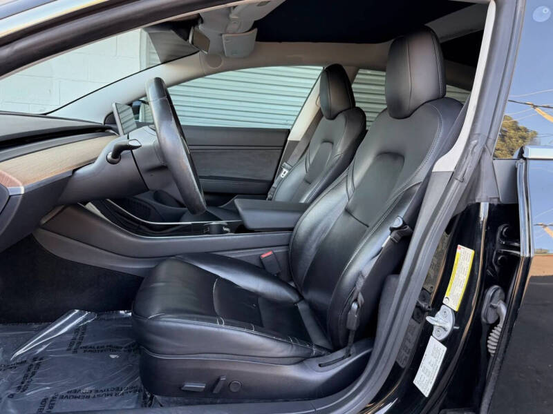 2019 Tesla Model 3 Performance