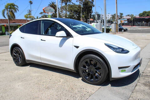 2023 Tesla Model Y Long Range