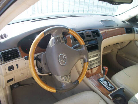 2005 Lexus ES 330