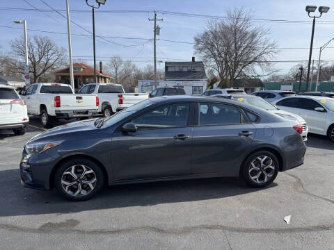 2020 Kia Forte for sale at Aurora Auto Center Inc in Aurora IL
