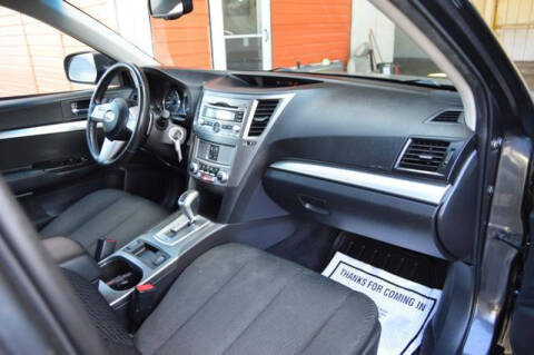 2010 Subaru Outback 2.5i Premium