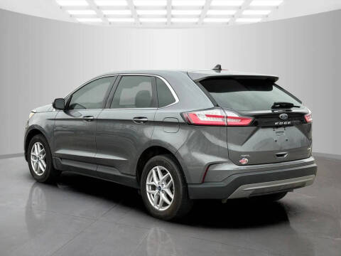 2022 Ford Edge