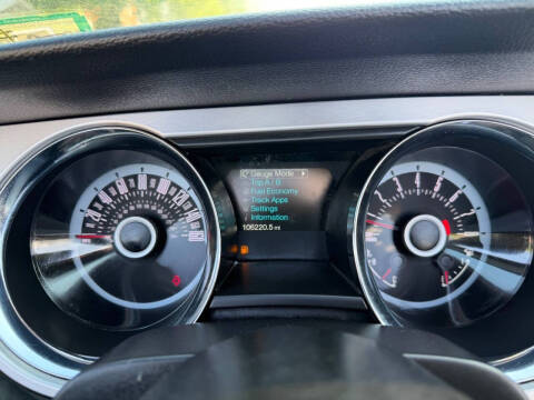 2013 Ford Mustang V6 Premium