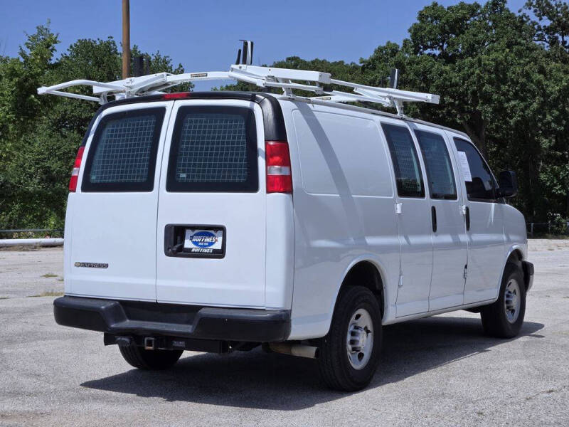 2021 Chevrolet Express 2500