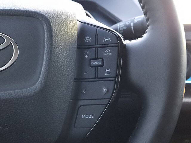 2024 Toyota Prius XLE