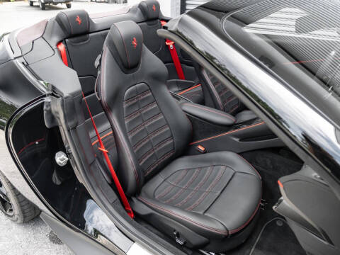 2025 Ferrari Roma Spider