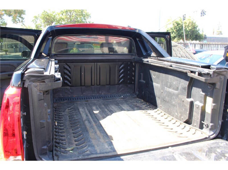 2013 Cadillac Escalade EXT Premium