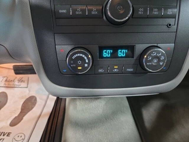 2011 Buick Lucerne CX