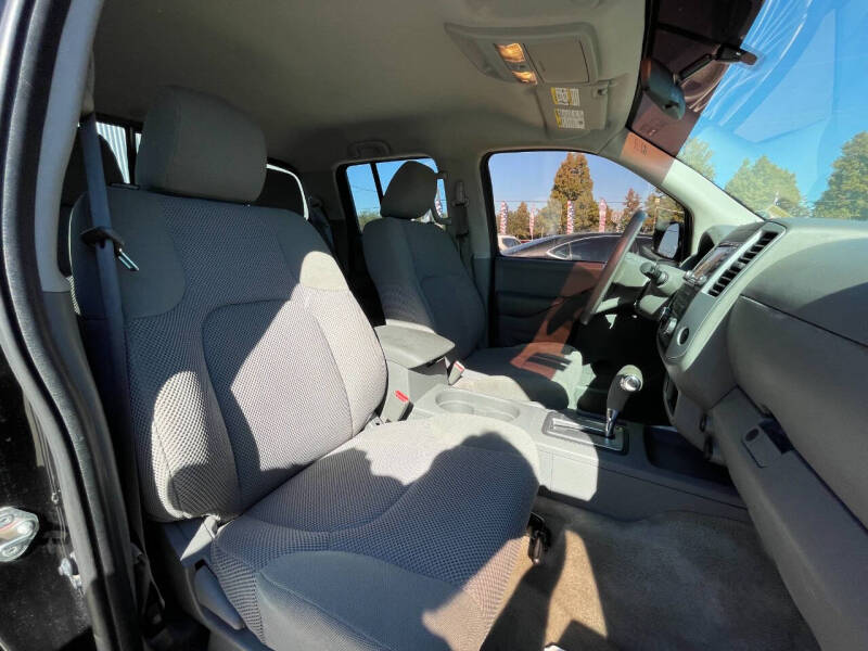 2018 Nissan Frontier SV