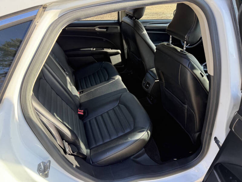 2017 Ford Fusion Hybrid SE