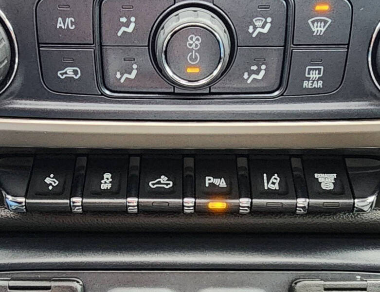 2017 GMC Sierra 3500HD Denali