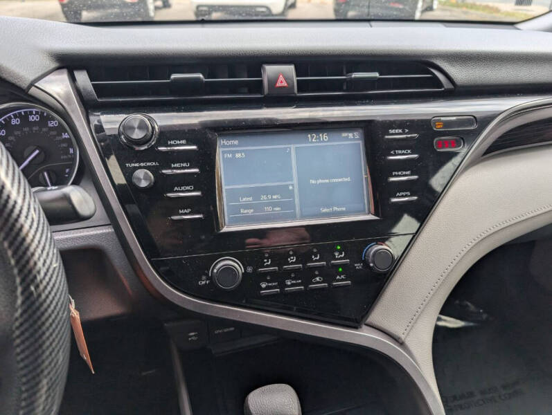 2019 Toyota Camry LE