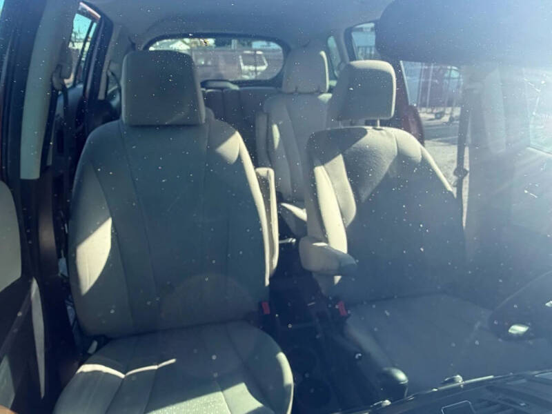 2012 Mazda MAZDA5 Sport