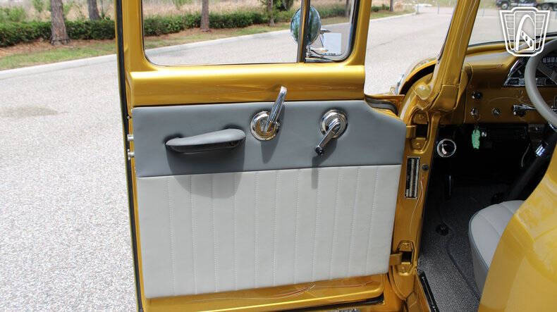 1956 Ford F-100