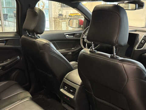 2022 Ford Edge ST