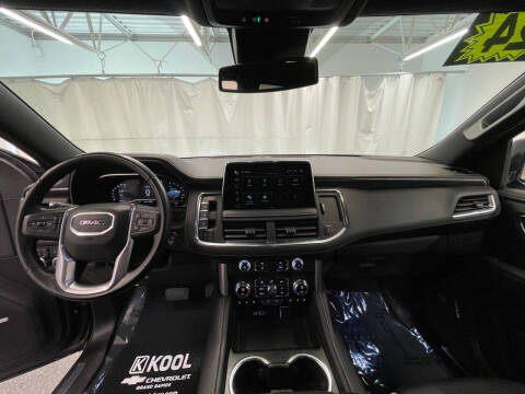 2024 GMC Yukon XL SLT