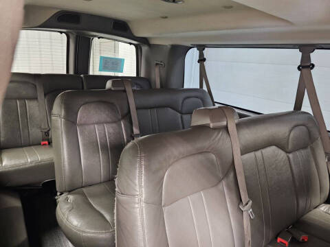 2018 Chevrolet Express LS 3500