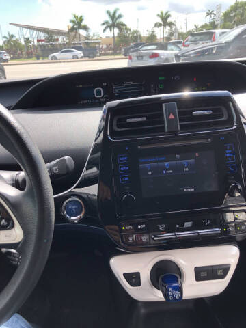 2018 Toyota Prius Two