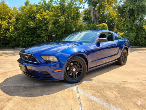 2013 Ford Mustang V6
