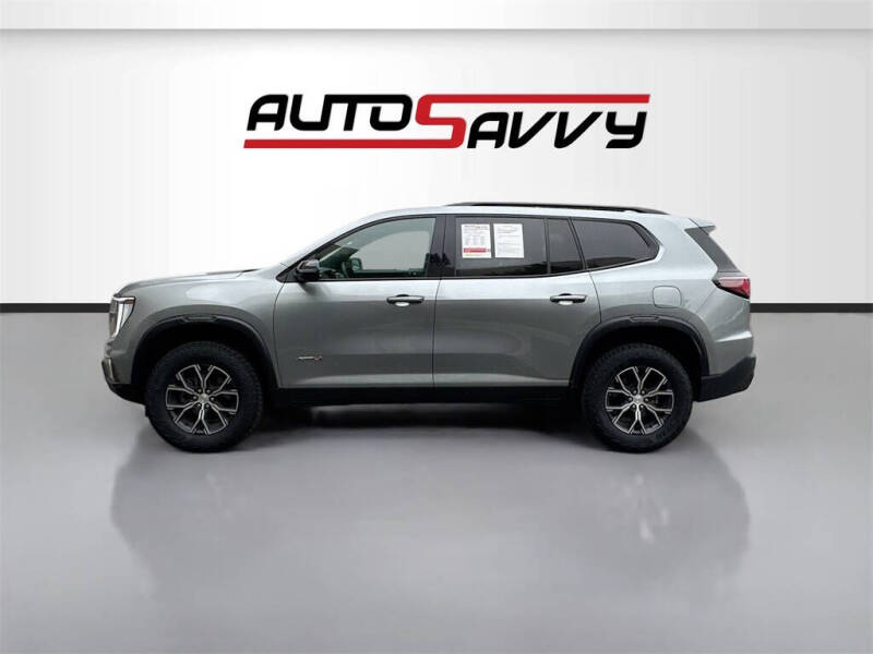 2024 GMC Acadia AT4