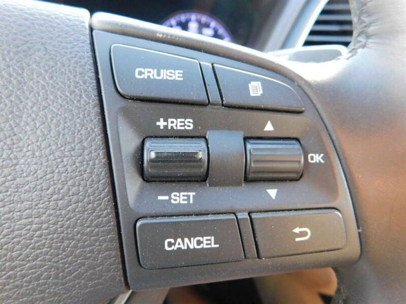 2015 Hyundai Genesis