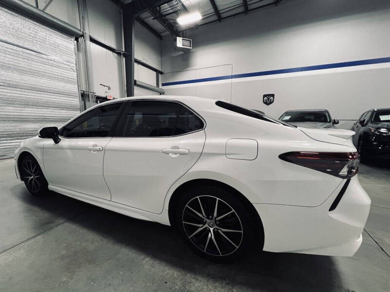 2021 Toyota Camry SE