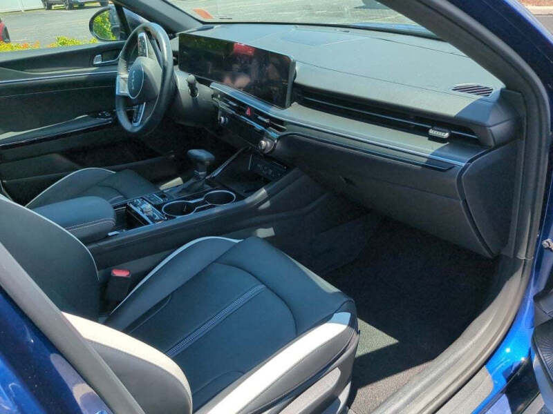 2026 Kia K5