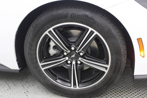 2025 Ford Mustang EcoBoost