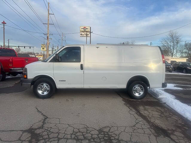 2004 Chevrolet Express 2500