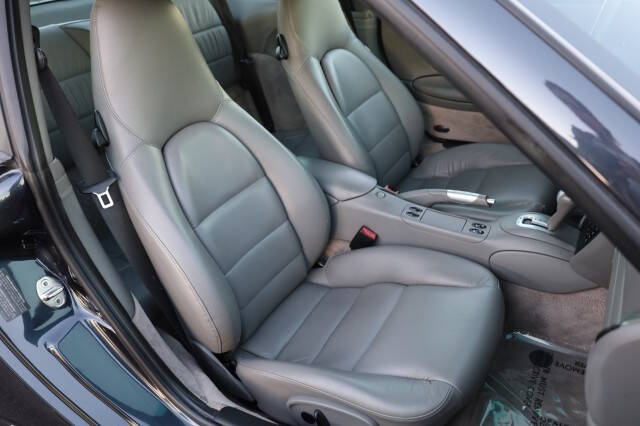 2004 Porsche 911 Carrera 4S