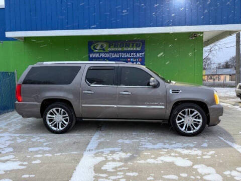2011 Cadillac Escalade ESV Platinum Edition