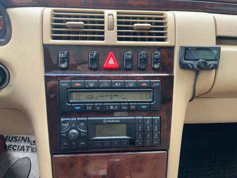 2002 Mercedes-Benz E-Class E 320