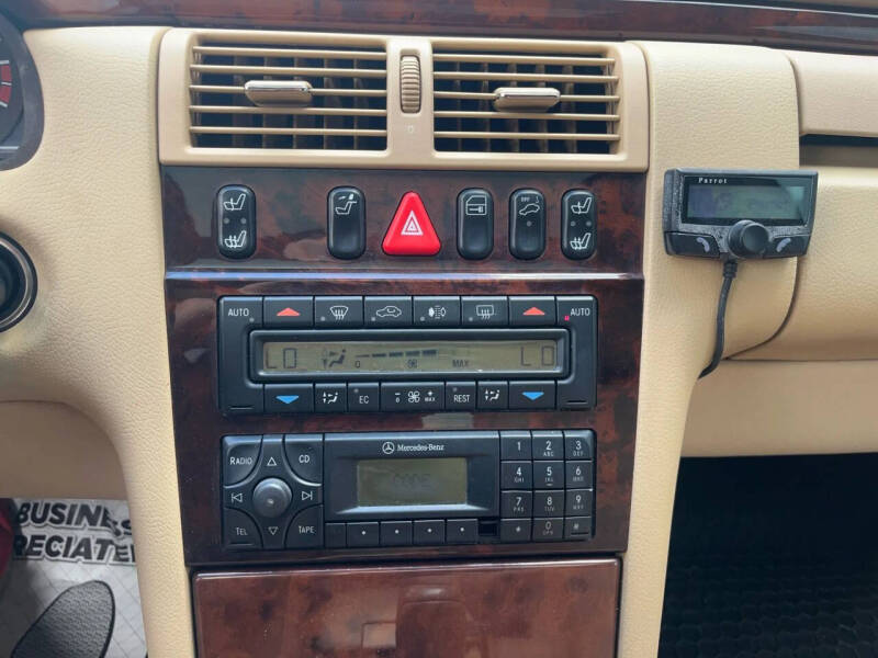 2002 Mercedes-Benz E-Class E 320